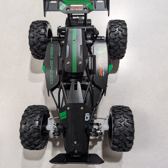 Ready To Go Other - NWT READY TO GO High-Speed Green and Black RC Car
